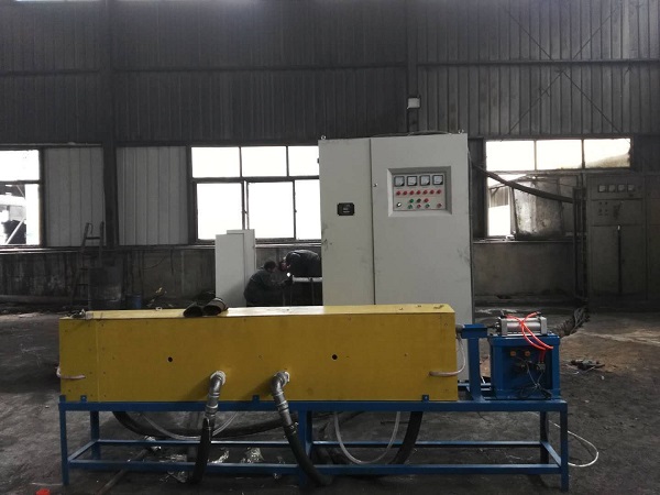 感應(yīng)加熱設(shè)備http://m.xinyuehzp.cn/