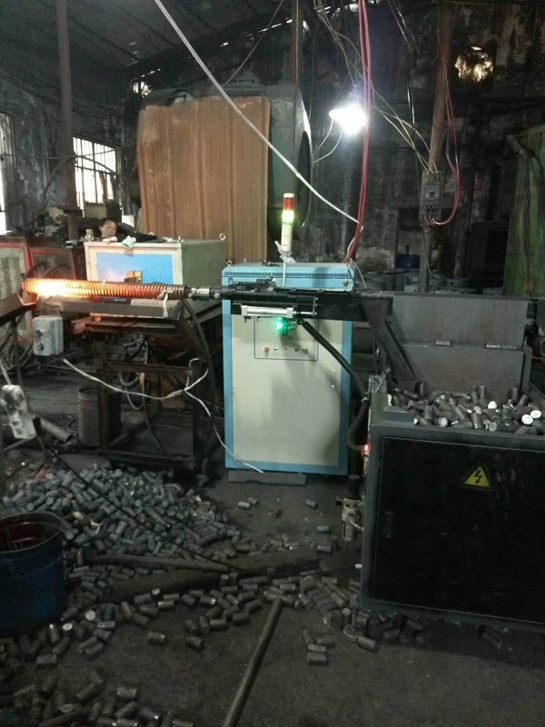 感應加熱設備http://m.xinyuehzp.cn/